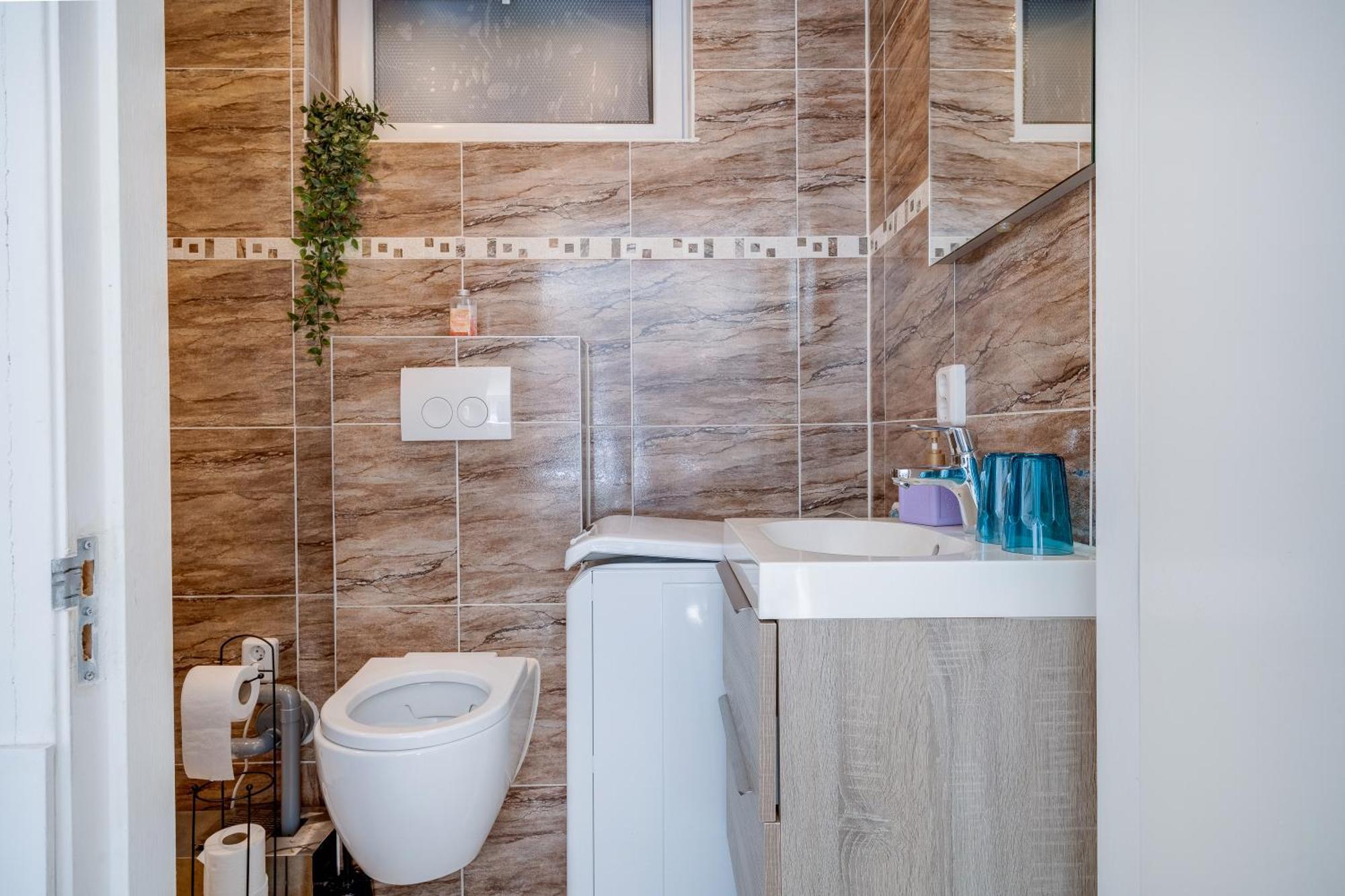 Luxe Wellness Apartment Apeldoorn With Jacuzzi And Sauna المظهر الخارجي الصورة