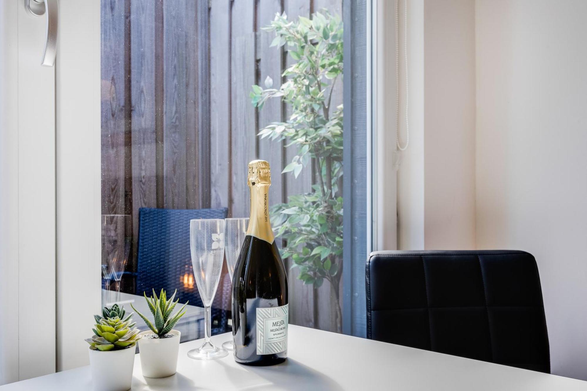 Luxe Wellness Apartment Apeldoorn With Jacuzzi And Sauna المظهر الخارجي الصورة