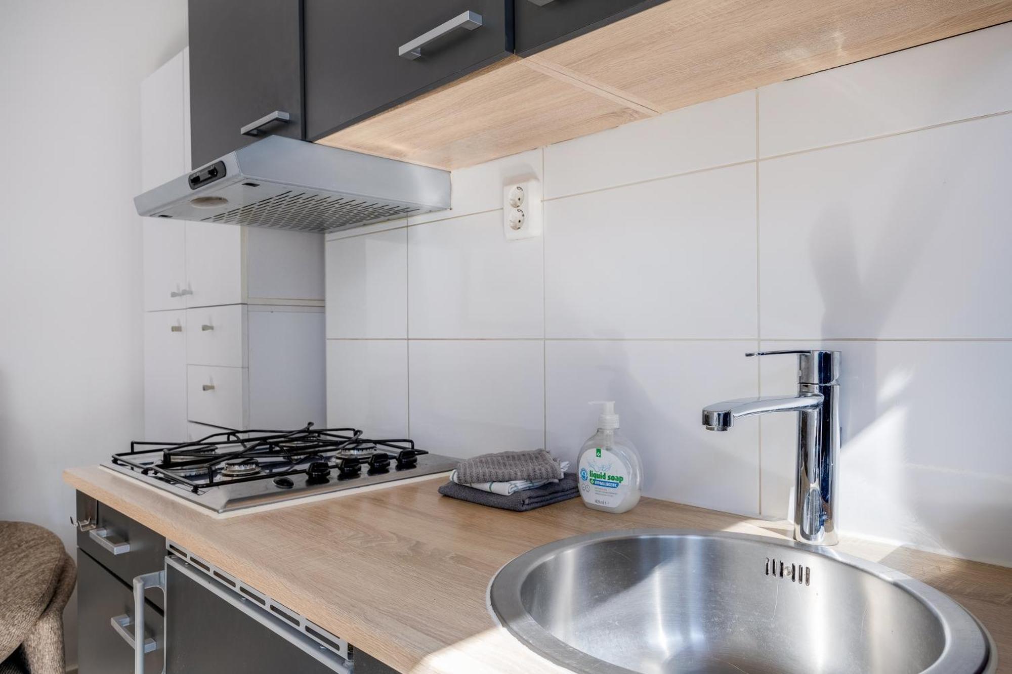 Luxe Wellness Apartment Apeldoorn With Jacuzzi And Sauna المظهر الخارجي الصورة