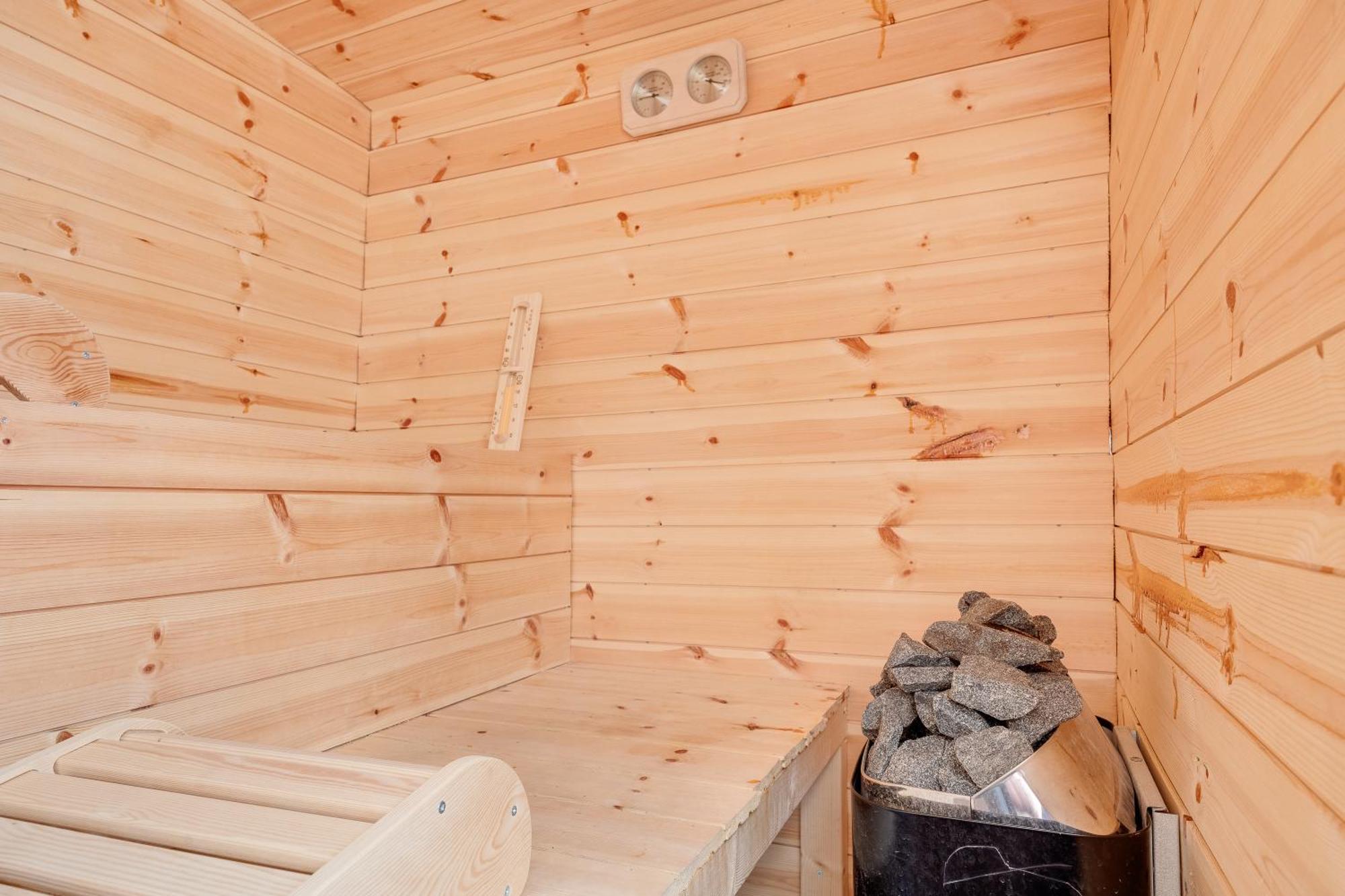 Luxe Wellness Apartment Apeldoorn With Jacuzzi And Sauna المظهر الخارجي الصورة